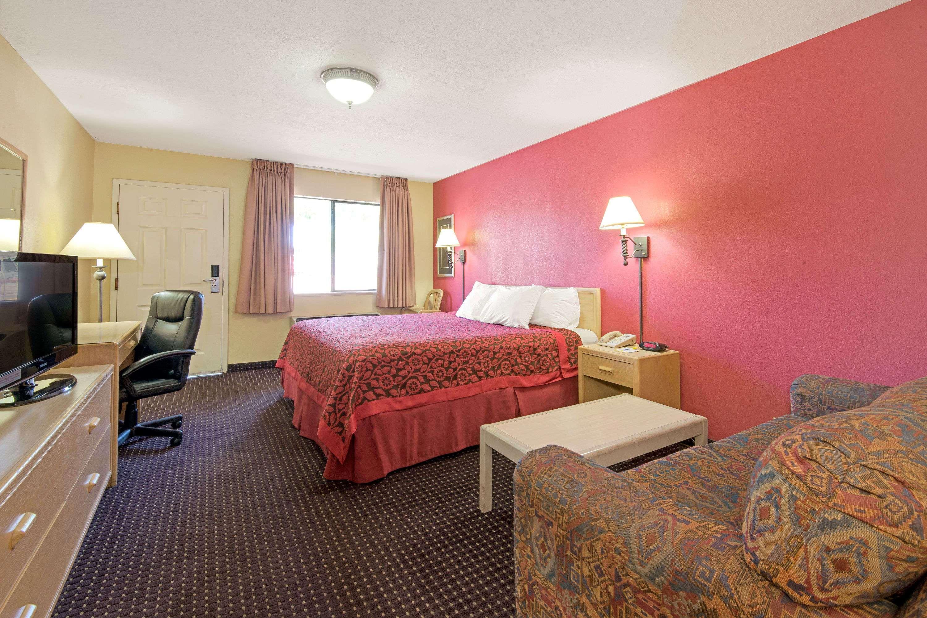 Days Inn By Wyndham East Albuquerque Exteriér fotografie